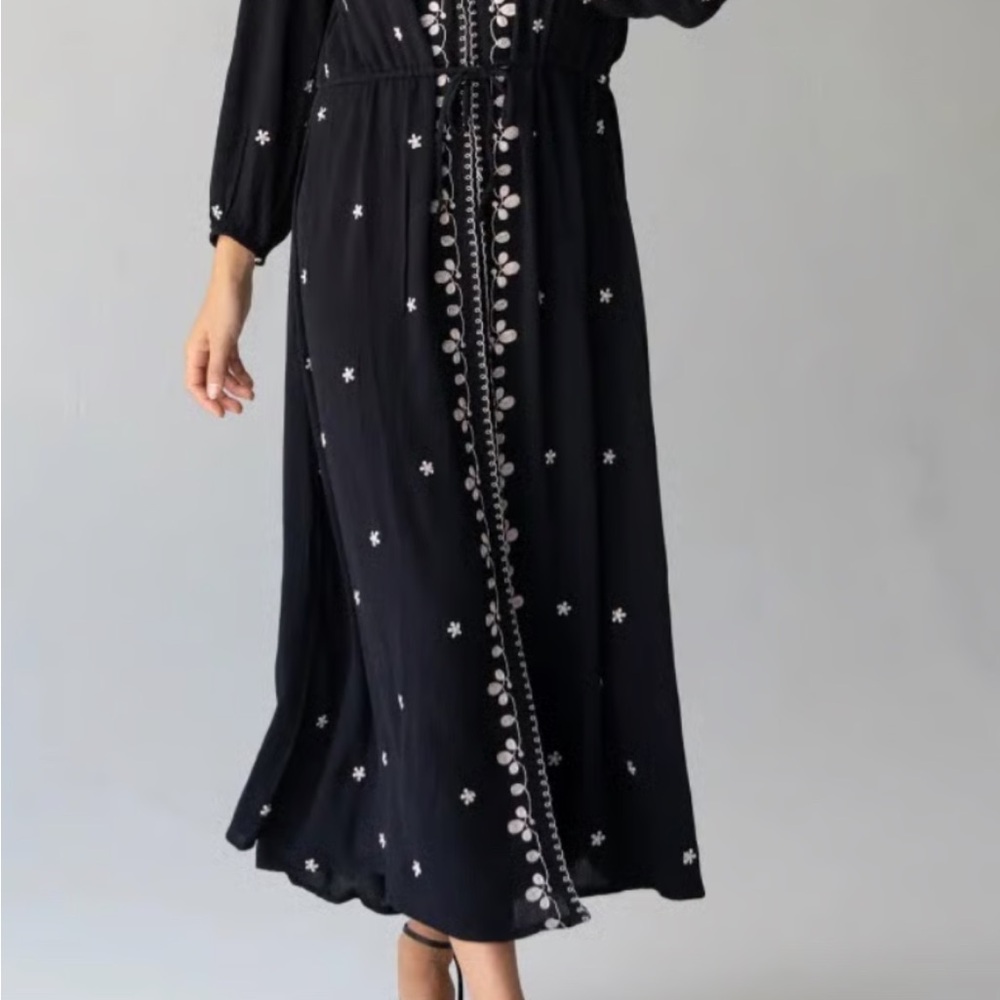 NATURAL LIFE Navy Maxi Dress, Duster, Embroidery, crunchy, - Picture 2 of 9